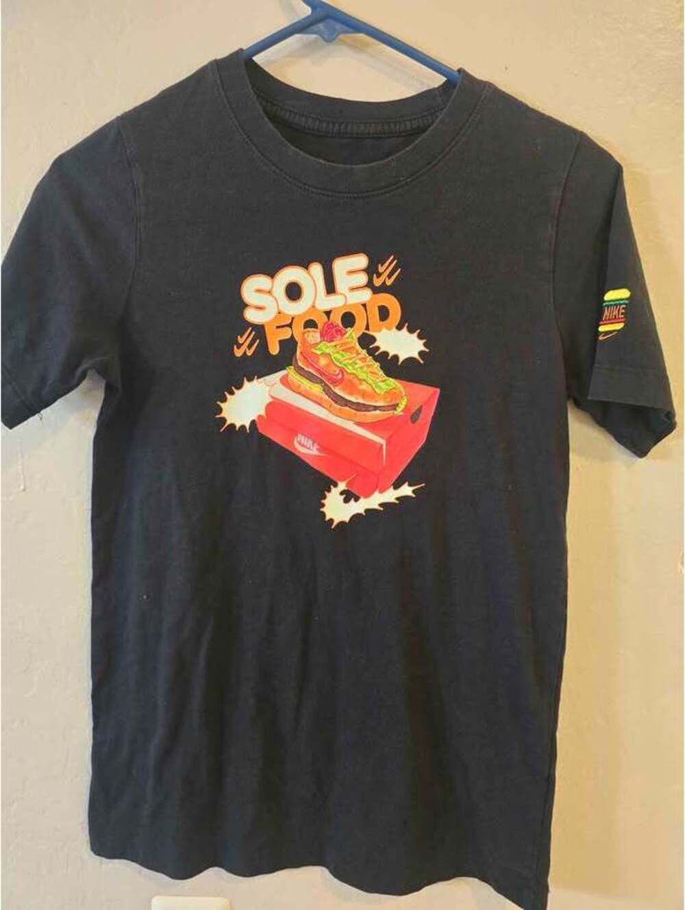 Nike Sole Food T Shirt Youth Size Large